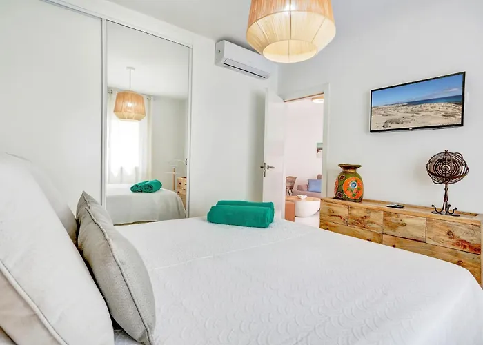 Silvic Serenada Apartment *